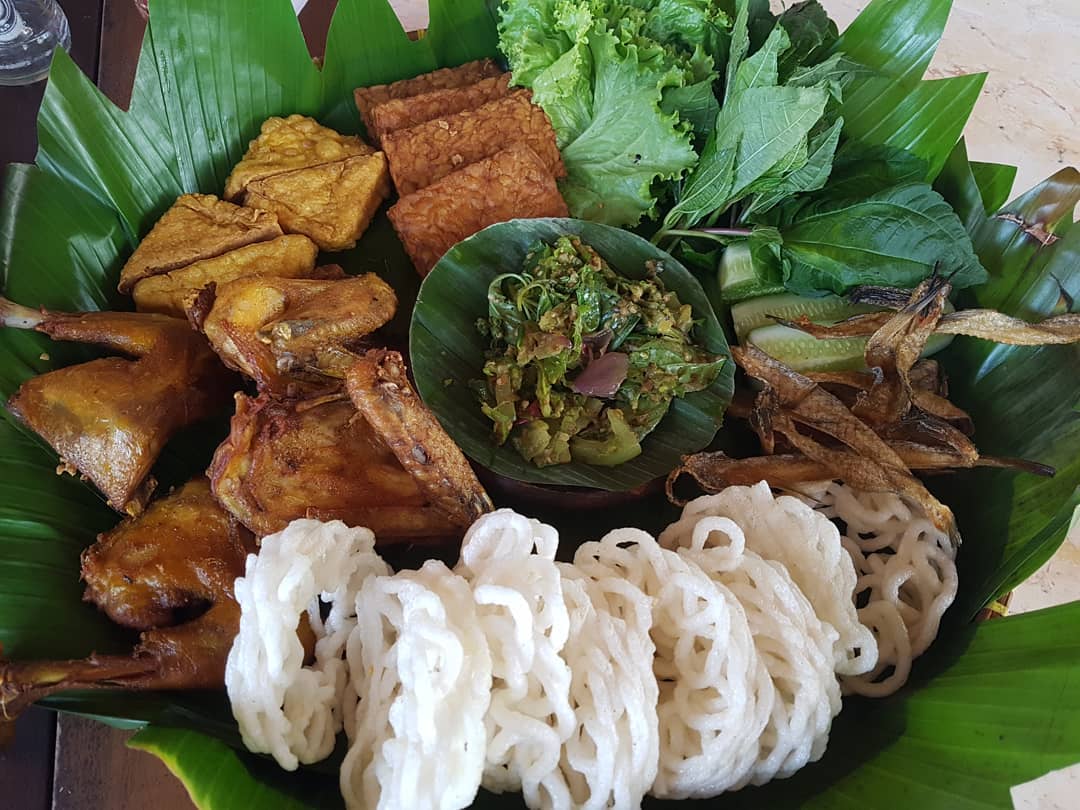 Mang Kabayan Harapan Indah, Restoran Khas Sunda di Bekasi 2 Mang Kabayan Harapan Indah, Restoran Khas Sunda di Bekasi 2