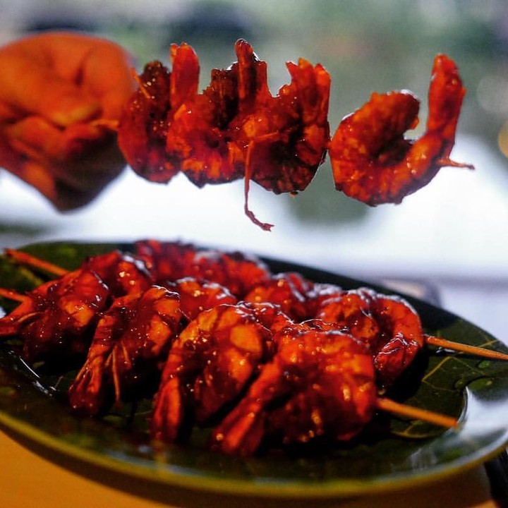 Gubug Udang Situ Cibubur, Restoran Dengan Suasana Pedesaan 2 Gubug Udang Situ Cibubur, Restoran Dengan Suasana Pedesaan 1