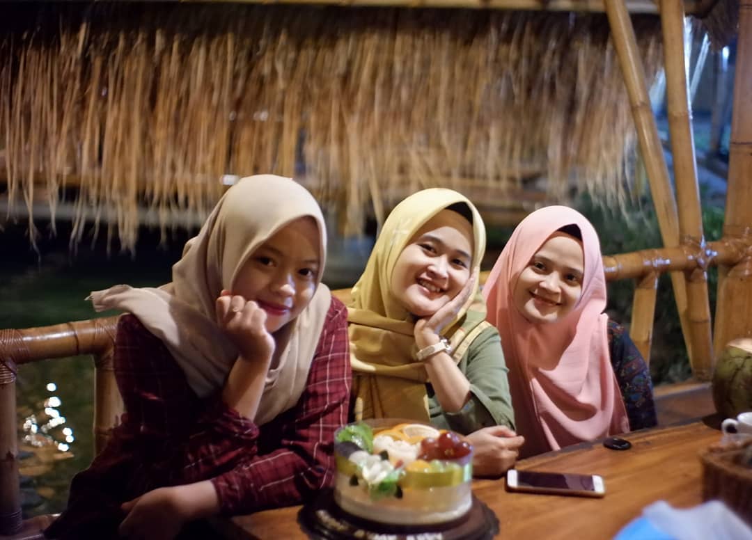 Mang Engking Solo, Hidangan Lezat Dengan Suasana Pedesaan 9 Mang Engking Solo, Hidangan Lezat Dengan Suasana Pedesaan 9