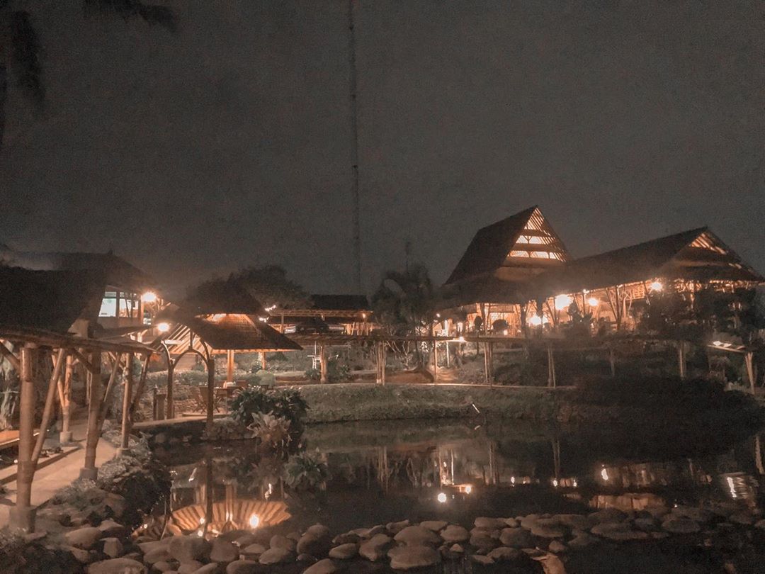 Mang Engking Purwokerto, Resto Sunda Paling Laris 10 Mang Engking Purwokerto, Resto Sunda Paling Laris 9