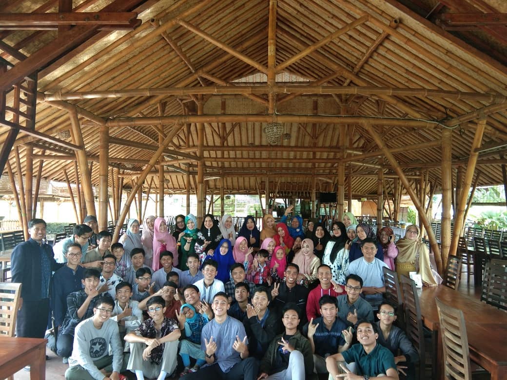 Mang Engking Purwokerto, Resto Sunda Paling Laris 5 Mang Engking Purwokerto, Resto Sunda Paling Laris 4