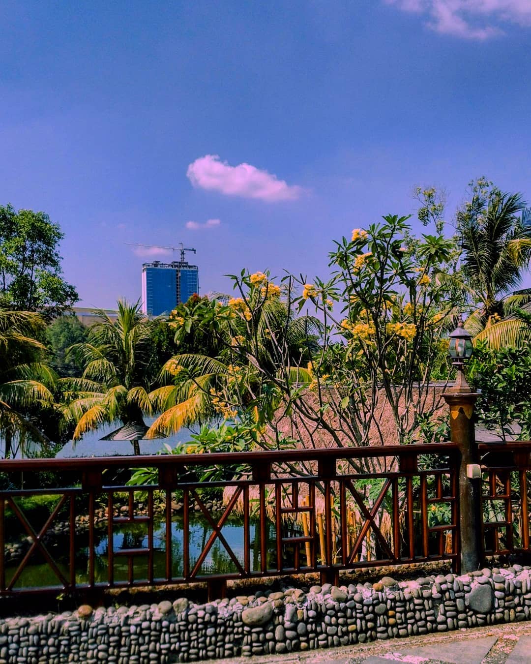Gubug Udang Situ Cibubur, Restoran Dengan Suasana Pedesaan 10 Gubug Udang Situ Cibubur, Restoran Dengan Suasana Pedesaan 9