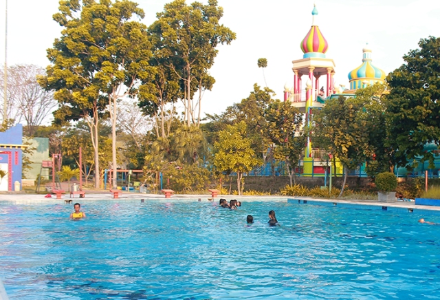 Ciputra Waterpark Surabaya 6 Ciputra Waterpark Surabaya 5