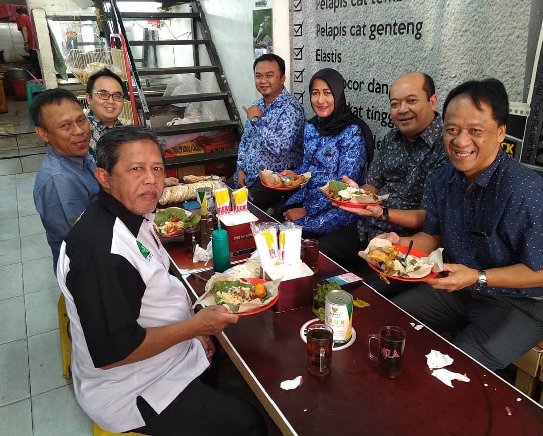 Kulineran di Cirebon, Jangan Lupa Mampir ke Nasi Jamblang Mang Dul Ini Menunya 5