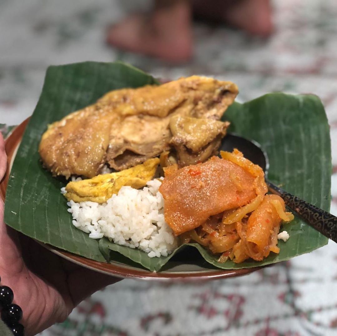 Nasi Ayam Bu Wido Sang Legend Kuliner di Semarang 1