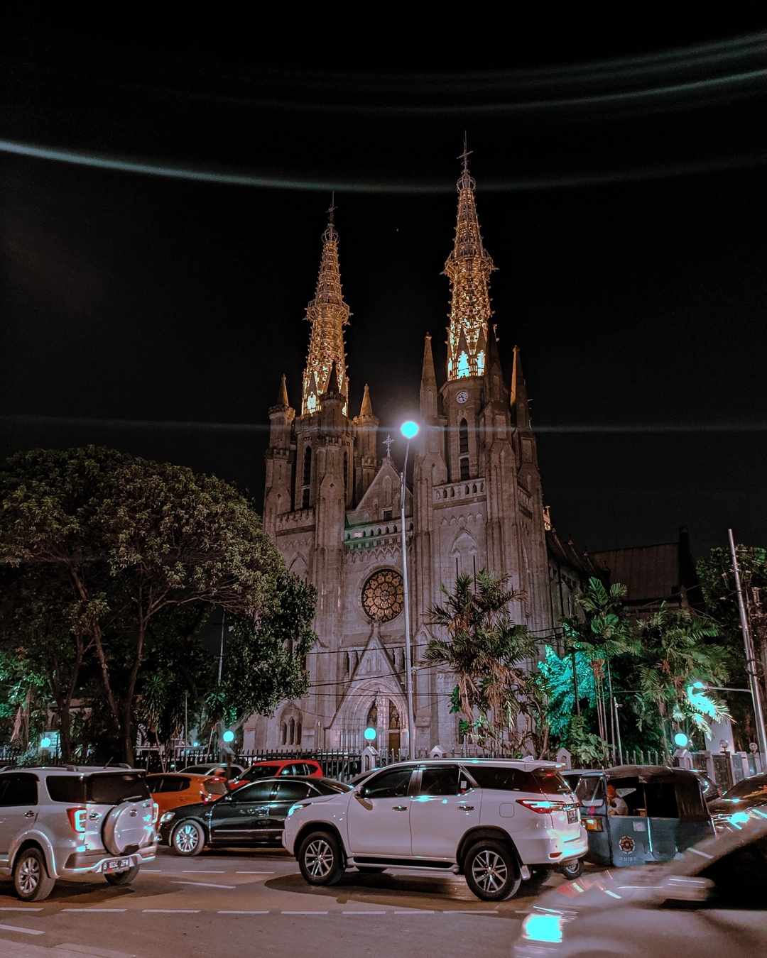 Megahnya Gereja Katedral, Tempat Ibadah Umat Katholik Terbesar di Jakarta 1