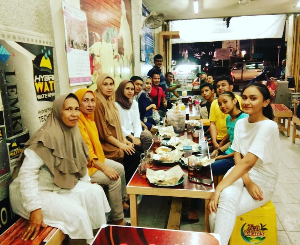 Kulineran di Cirebon, Jangan Lupa Mampir ke Nasi Jamblang Mang Dul Ini Menunya 7