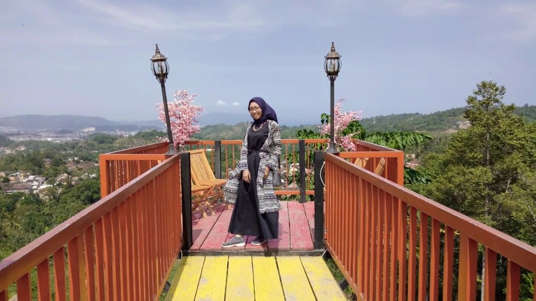 Taman Sakura Lampung, Tempat Rekreasi Sekaligus Selfie yang Sedang Hits 4 Taman Sakura Lampung, Tempat Rekreasi Sekaligus Selfie yang Sedang Hits 4