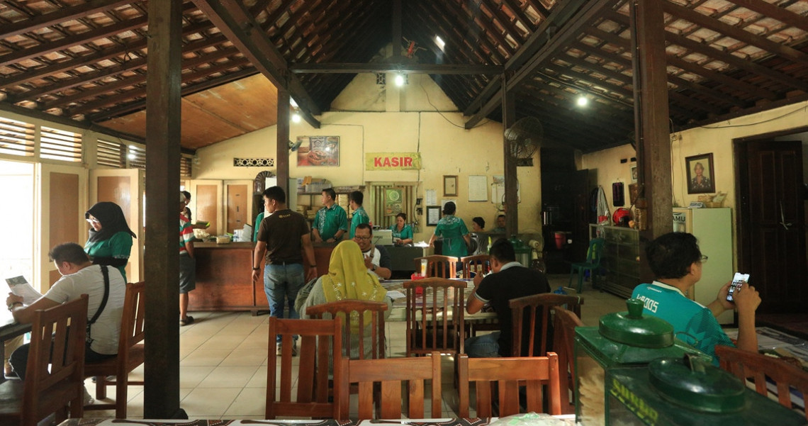 10 Lokasi Gudeg Yu Djum di Jogja Yang Perlu Kamu Ingat 9