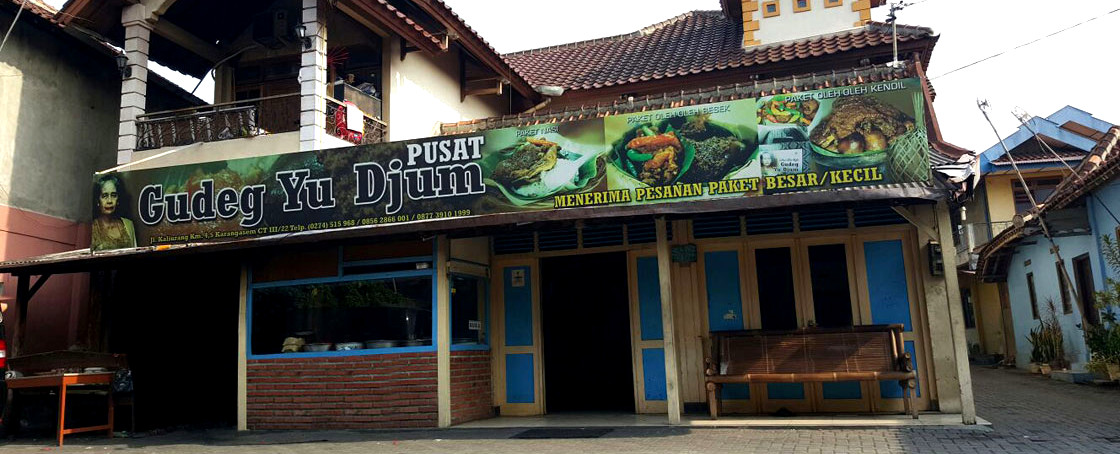 10 Lokasi Gudeg Yu Djum di Jogja Yang Perlu Kamu Ingat 1