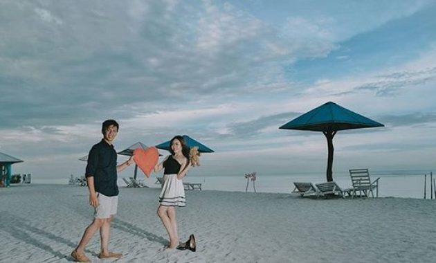 Potret Pantai Cemara Kembar Serdang Bedagai Sumatera Utara dan Berapa Harga Tiket Masuknya? 7 Pantai cemara kembar sumatera utara di medan serdang bedagai 2021 sumut yang bagus biaya masuk tiket htm gambar perbaungan kabupaten alam naga kisar adat wisata lokasi paket rute budaya indonesia harga tercantik sergai unik rumah-rumah tradisional atp alami wanita romantis pegunungan mahal mahalnya wajah euro uang islam id online lucu laki kulit kilat kita komeng kolam korela hari ini hilang haid gunung danau dua dual sakit awal awan awek batu bunga bintang bola bogor villa video vixion cinta cermin sei rampah nagalawan desa alamat lengkap nuansa photo objek bahari