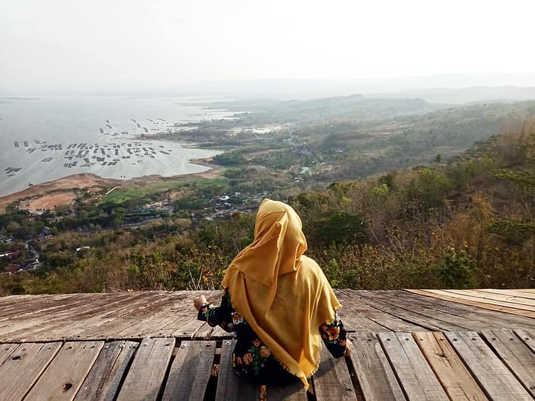 Puncak Gantole, Spot Terbaik Untuk Sunset Time di Wonogiri 5 Puncak Gantole, Spot Terbaik Untuk Sunset Time di Wonogiri 5