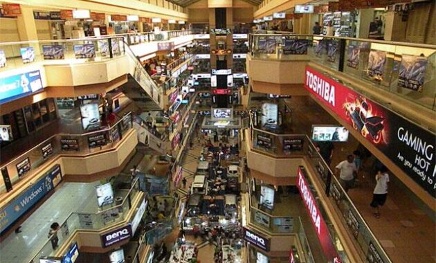 Hi-Tech Mall Surabaya, Pusat Elektronik di Kota Pahlawan 4 Hi-Tech Mall Surabaya, Pusat Elektronik di Kota Pahlawan 3