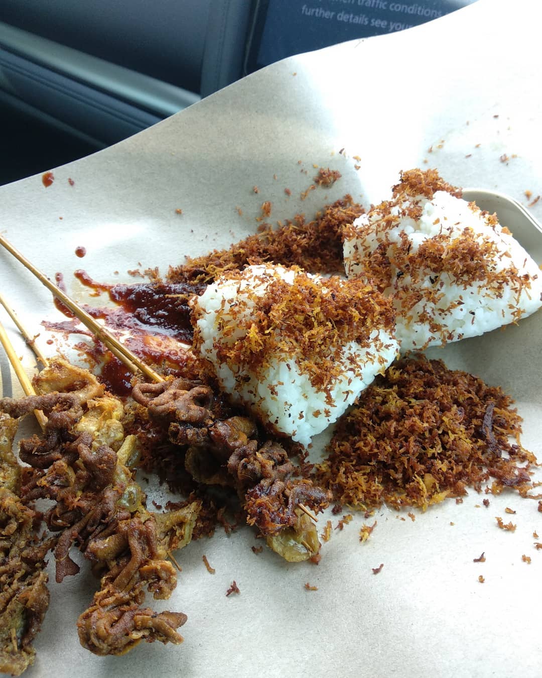 Ayam Goreng Santa Maria, Kuliner Cirebon Rekomendasi Para Youtuber 8