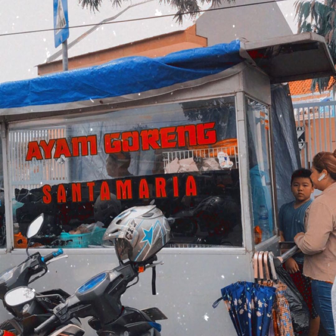 Ayam Goreng Santa Maria, Kuliner Cirebon Rekomendasi Para Youtuber 3