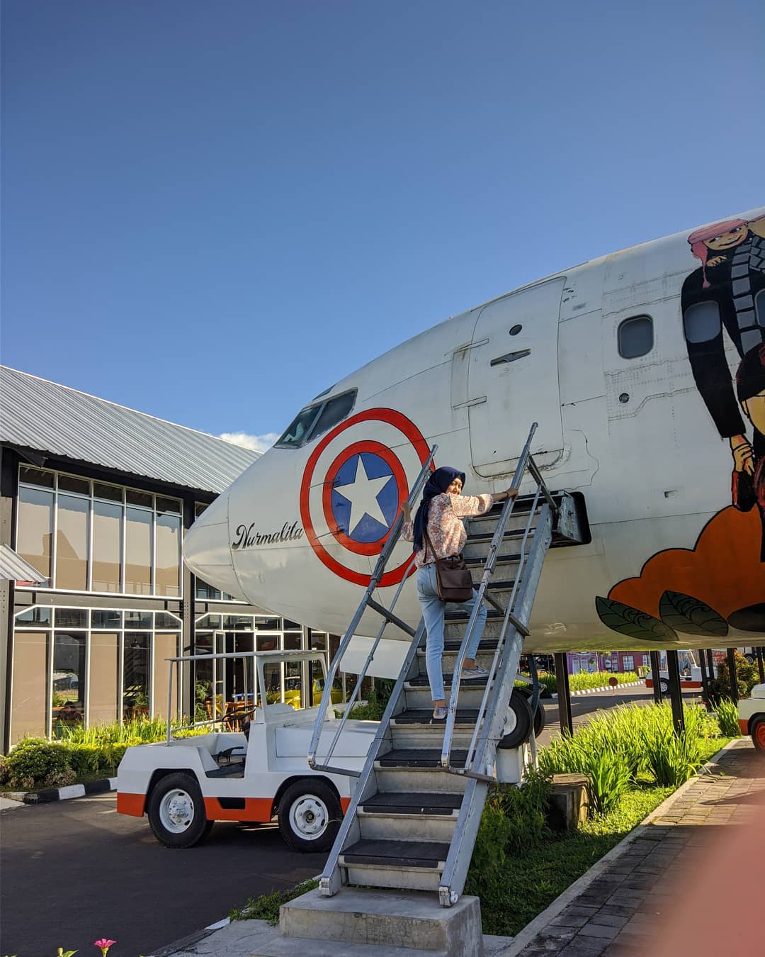 Jogja Airport Resto, Pengalaman Seru Makan di Kabin Pesawat 3 Jogja Airport Resto, Pengalaman Seru Makan di Kabin Pesawat 3