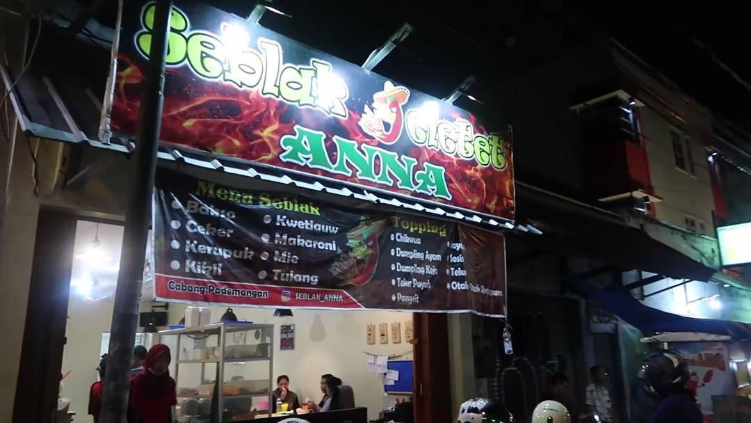 Seblak Jeletet Anna, Pedasnya Bikin Jontor 8