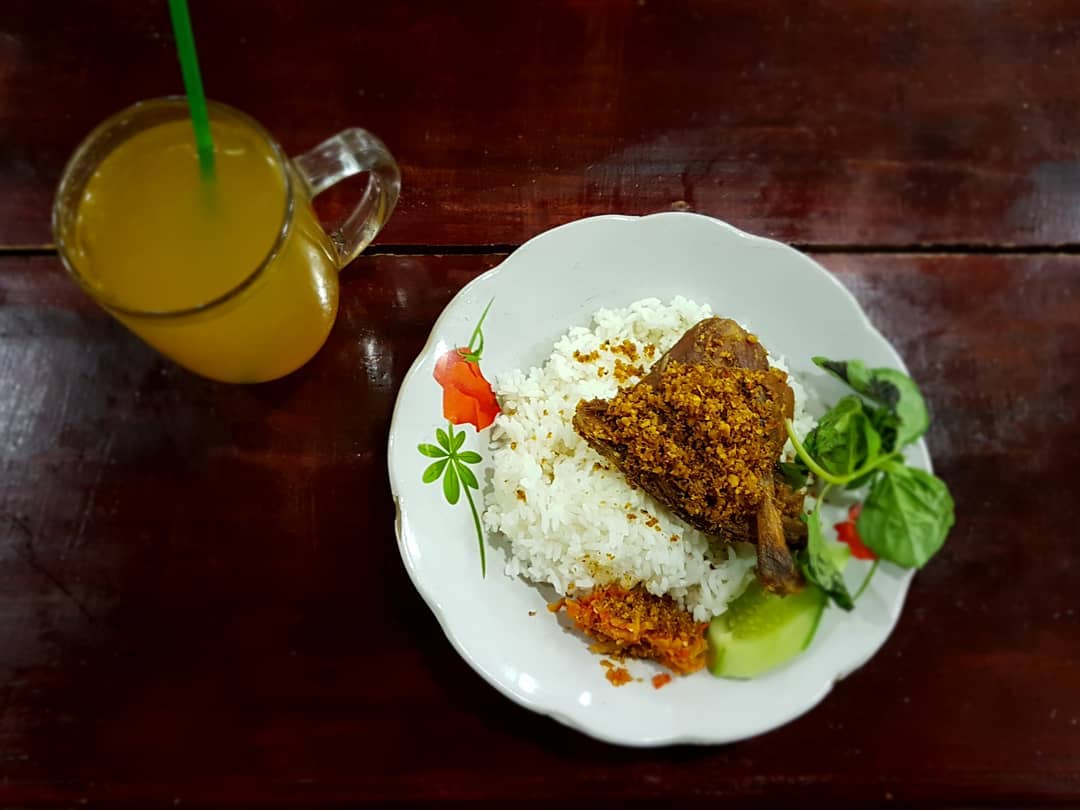 Warung Bebek Sinjay Yang Hits Kini Hadir di Bandung 8