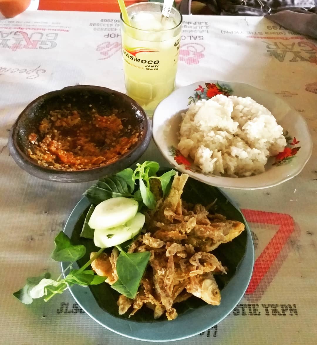 Warung Iwak Wader Dermaga Kediri, Kuliner Pinggir Kali Yang Bikin Nagih 9