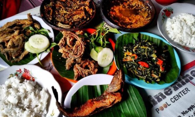 Warung Iwak Wader Dermaga Kediri, Kuliner Pinggir Kali Yang Bikin Nagih 8