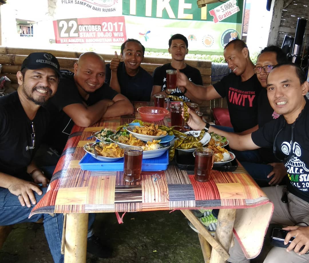 Satu Lagi Kuliner Batu yang Bikin Nagih, Warung Nasi Jagung Wakini 9