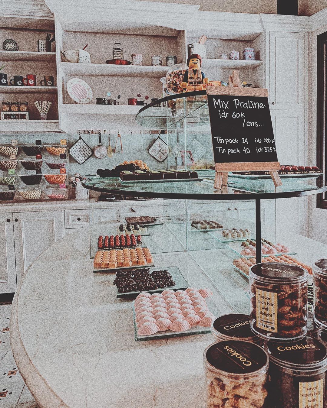 Dapur Cokelat Malang, Surganya Para Pecinta Cakes dan Chocolate 8 Dapur Cokelat Malang, Surganya Para Pecinta Cakes dan Chocolate 7