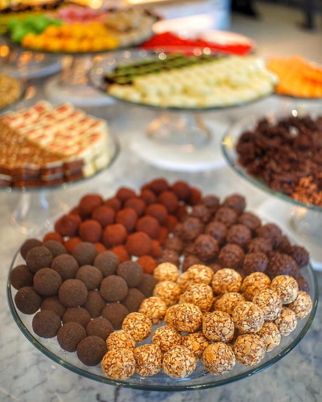 Dapur Cokelat Bali, Lebih Dari 15 Cakes 2 Dapur Cokelat Bali, Lebih Dari 15 Cakes 2