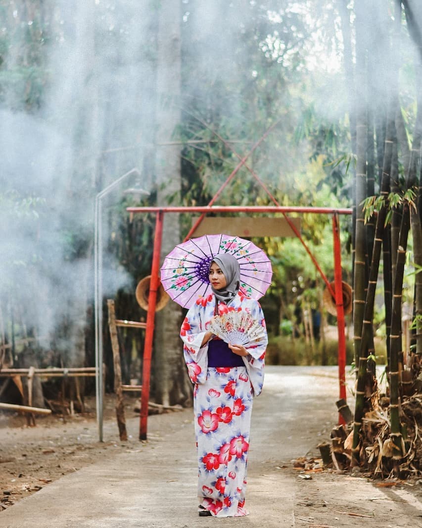 Bak Seperti di Negeri Sakura, Intip Pesona Kalinampu Natural Park Bantul 9