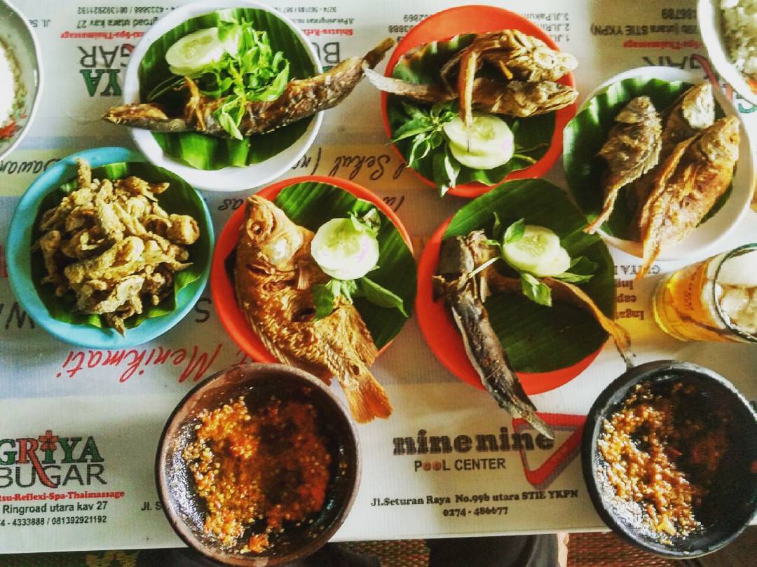 Warung Iwak Wader Dermaga Kediri, Kuliner Pinggir Kali Yang Bikin Nagih 5