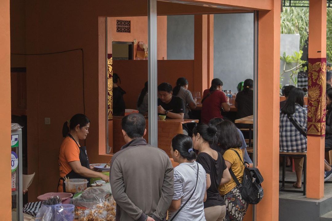 Hunting Babi Guling Enak dan Murah? Warung Men Sedu Tempatnya 6