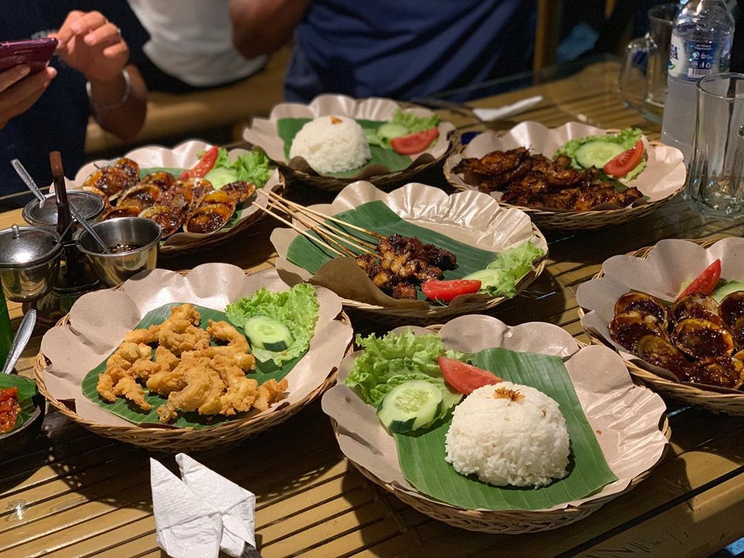 10 Rekomendasi Tempat Makan Enak di Sidoarjo Untuk Keluarga Yang Nyaman dan Murah 10