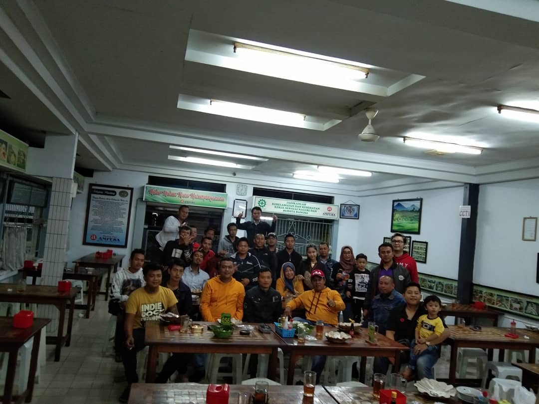 10 Rekomendasi Tempat Makan Kekinian di Wilayah Tasikmalaya Yang Murah dan Lagi Hits 10 10 Rekomendasi Tempat Makan Kekinian di Wilayah Tasikmalaya Yang Murah dan Lagi Hits 10