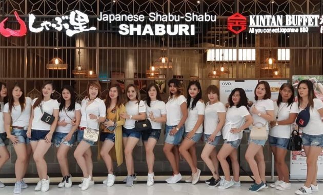 10 Daftar Tempat Makan di Living World Alam Sutera dan Adakah Restoran Jepang Atau Korea? 4 Restoran di living world tempat makan alam sutera restaurant serpong tangerang bsd mall jakarta daftar ayam yang ada all you can eat baru chinese food enak kepiting murah cabe merah resto