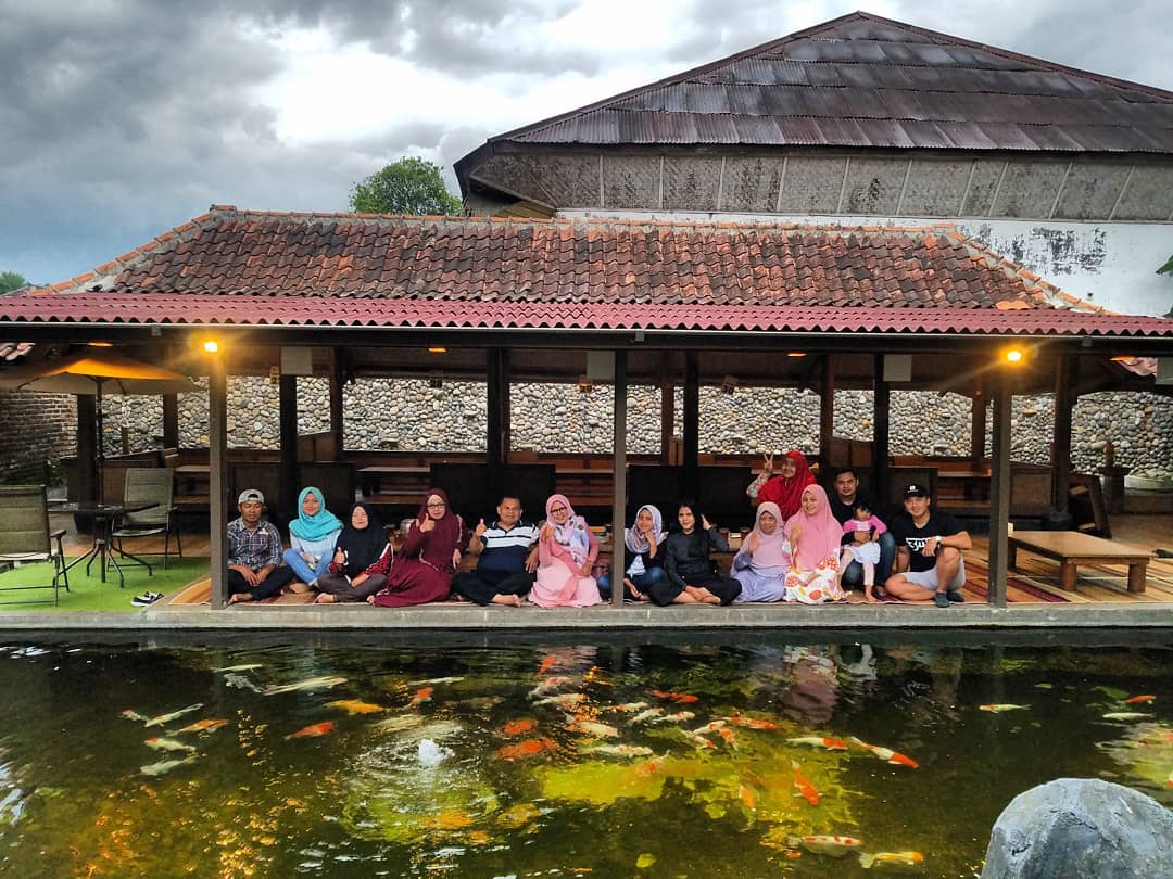 Ini Dia 10 Rekomendasi Tempat Makan Enak Incaran Wisatawan di Garut Yang Harganya Murah 2 Ini Dia 10 Rekomendasi Tempat Makan Enak Incaran Wisatawan di Garut Yang Harganya Murah 2