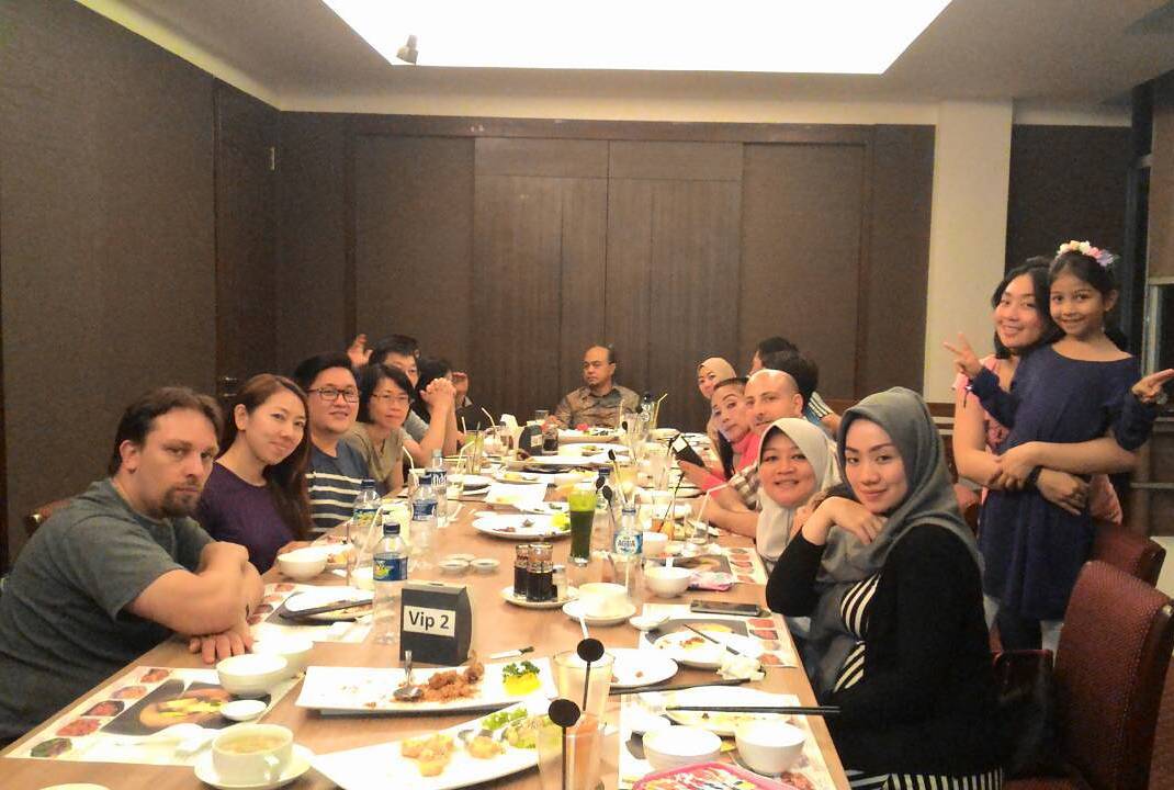 10 Daftar Pilihan Tempat Makan Enak di Serpong Yang Murah dan Recommended Bisa Untuk Keluarga 4