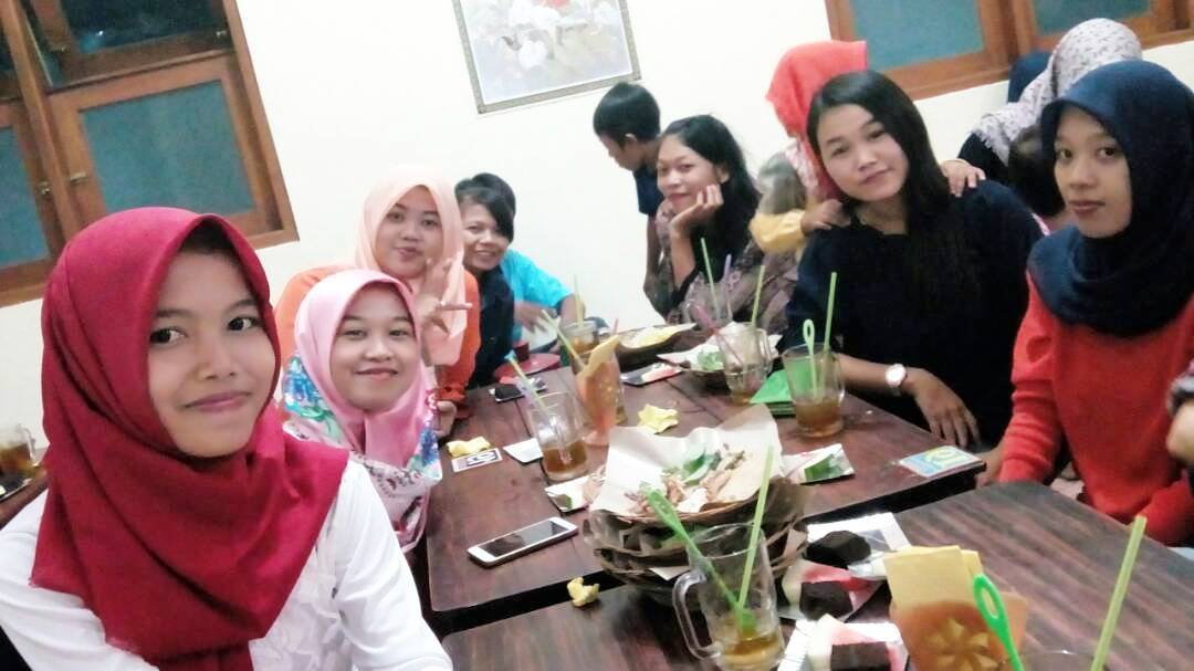 10 Tempat Makan Enak di Magelang dan Adakah Yang Instagramable Saat Malam Hari? 4 10 Tempat Makan Enak di Magelang dan Adakah Yang Instagramable Saat Malam Hari? 4