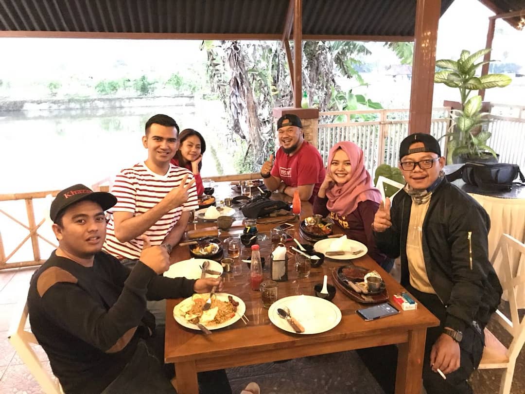 Ini Dia 10 Rekomendasi Tempat Makan Enak Incaran Wisatawan di Garut Yang Harganya Murah 5 Ini Dia 10 Rekomendasi Tempat Makan Enak Incaran Wisatawan di Garut Yang Harganya Murah 5