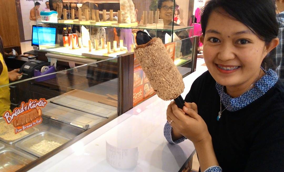 10 Daftar Tempat Makan Enak di fX Sudirman Jakarta dan Adakah Restoran Korea Atau Jepang? 5