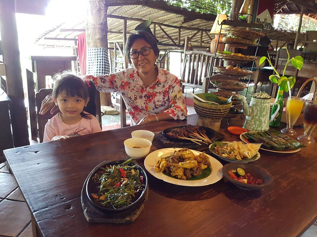 Ini Dia 10 Daftar Tempat Makan Enak di Purwakarta Yang Murah Termasuk Daerah Jatiluhur dan Plered 6