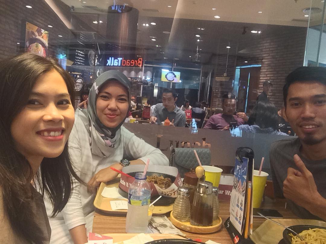 10 Daftar Tempat Makan di Living World Alam Sutera dan Adakah Restoran Jepang Atau Korea? 7