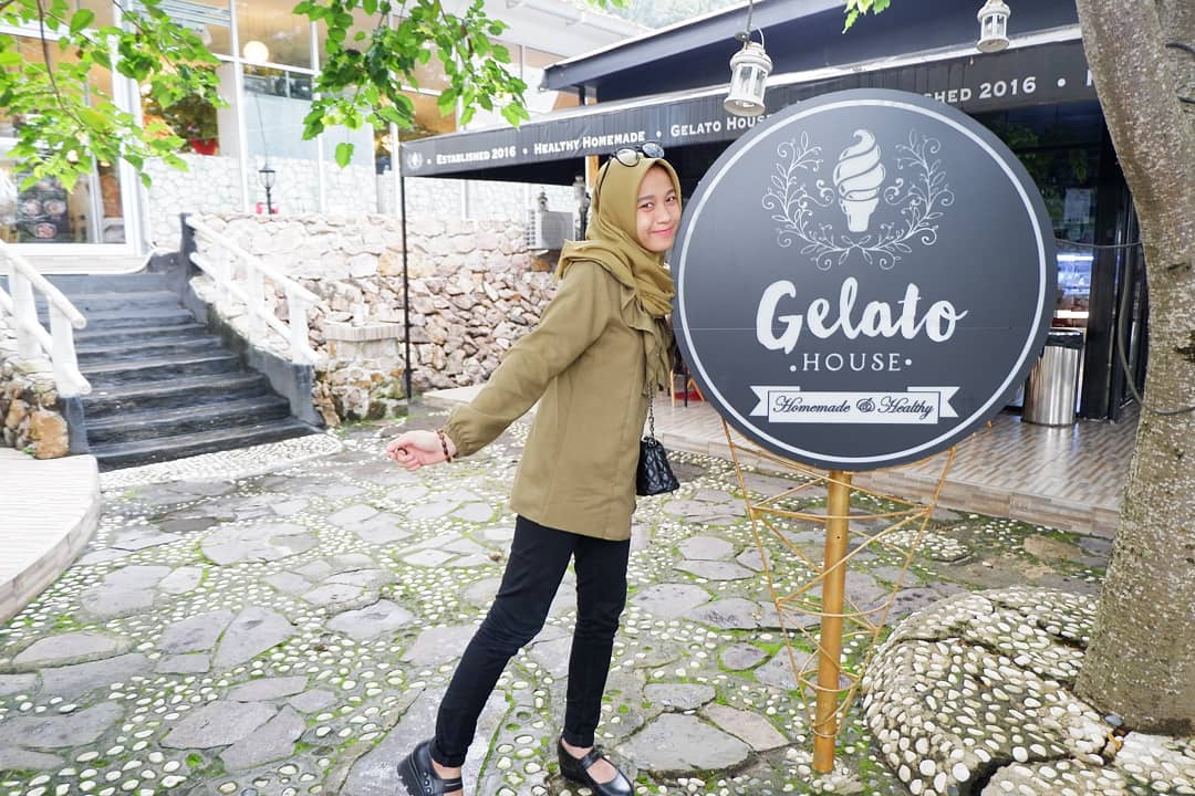 10 Tempat Makan Asyik di Wilayah Bandar Lampung Bisa Untuk Keluarga Yang Enak dan Murah 8 10 Tempat Makan Asyik di Wilayah Bandar Lampung Bisa Untuk Keluarga Yang Enak dan Murah 8