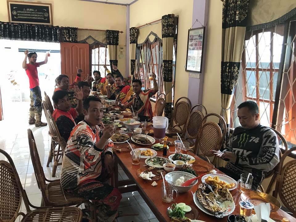 10 Daftar Tempat Makan Enak di Balikpapan Yang Murah dan Adakah Restoran Pinggir Pantai? 8