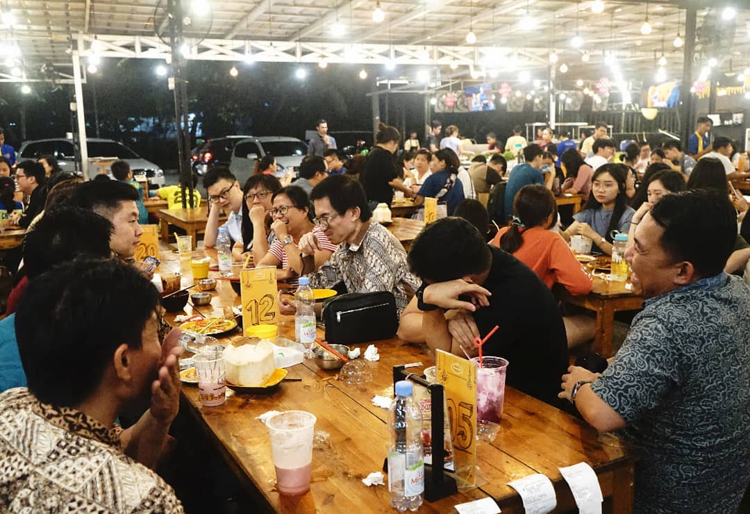 10 Daftar Pilihan Tempat Makan Enak di Serpong Yang Murah dan Recommended Bisa Untuk Keluarga 9