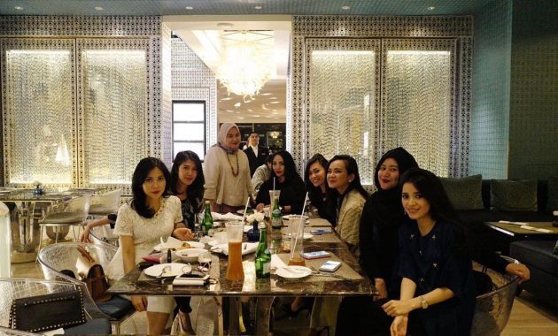 10 Tempat Makan di Hotel Mulia Senayan Jakarta dan Adakah Restoran Italia Atau Jepang? 1 Restoran di hotel mulia restaurant senayan jakarta tempat makan buffet bali selatan yang ada all you can eat the cafe dekat harga makanan edogin restaurant senayan jakarta