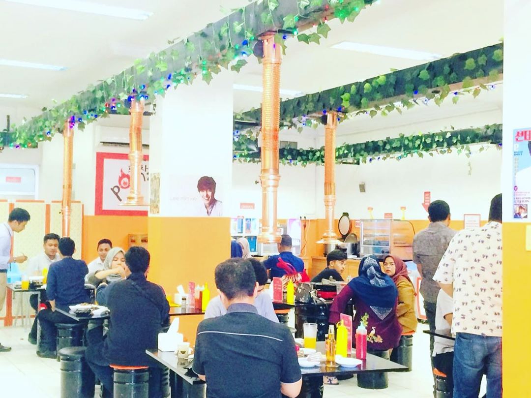 Daftar Rekomendasi Restoran All You Can Eat di Daerah Padang Yang Bisa Dijadikan Alternatif 1