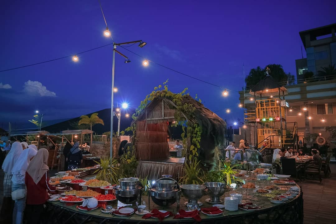 10 Rekomendasi Restoran All You Can Eat di Banjarmasin Dengan Harga Murah Mulai 65 Ribuan 5 10 Rekomendasi Restoran All You Can Eat di Banjarmasin Dengan Harga Murah Mulai 65 Ribuan 5