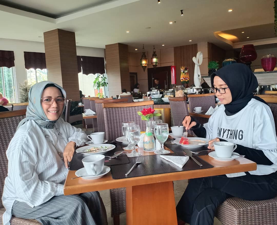 Daftar Rekomendasi Restoran All You Can Eat di Daerah Padang Yang Bisa Dijadikan Alternatif 6