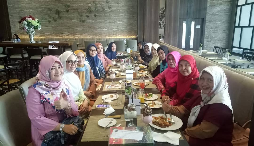 10 Rekomendasi Restoran All You Can Eat Terdekat di Daerah Karawang Yang Bisa Kamu Pilih 6