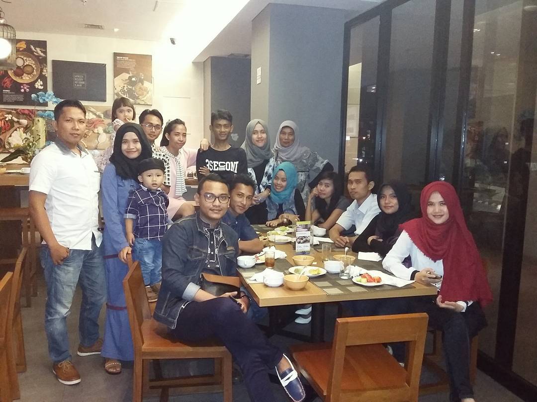 10 Rekomendasi Restoran All You Can Eat Terdekat di Daerah Karawang Yang Bisa Kamu Pilih 7