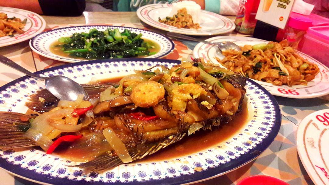 Ini Dia 10 Tempat Yang Wajib Kamu Datangi Jika Mau Makan di Cibinong Bisa Untuk Keluarga 3 Ini Dia 10 Tempat Yang Wajib Kamu Datangi Jika Mau Makan di Cibinong Bisa Untuk Keluarga 3